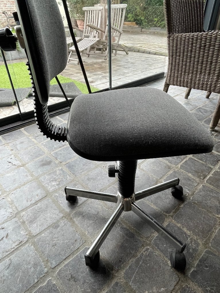 Grijze bureaustoel in perfecte staat verstelbaar, Ophalen, Zo goed als nieuw, Grijs, Bureaustoel