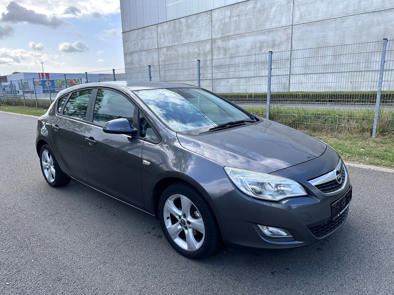 Opel Astra Turbo| 1.4 Benzine| 126.000km| Garantie+Keuring, Auto's, Opel, Dealer onderhouden, Bedrijf, Astra, Stadsauto