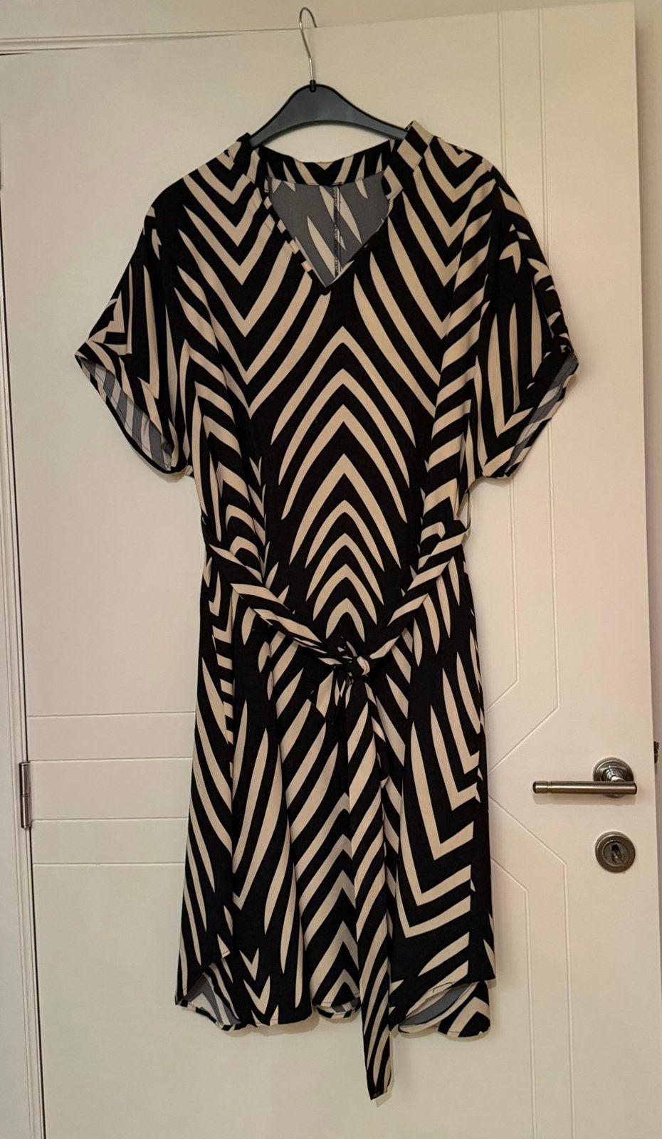 Nouvelle belle robe d'été (50), Enlèvement, Neuf, Robe