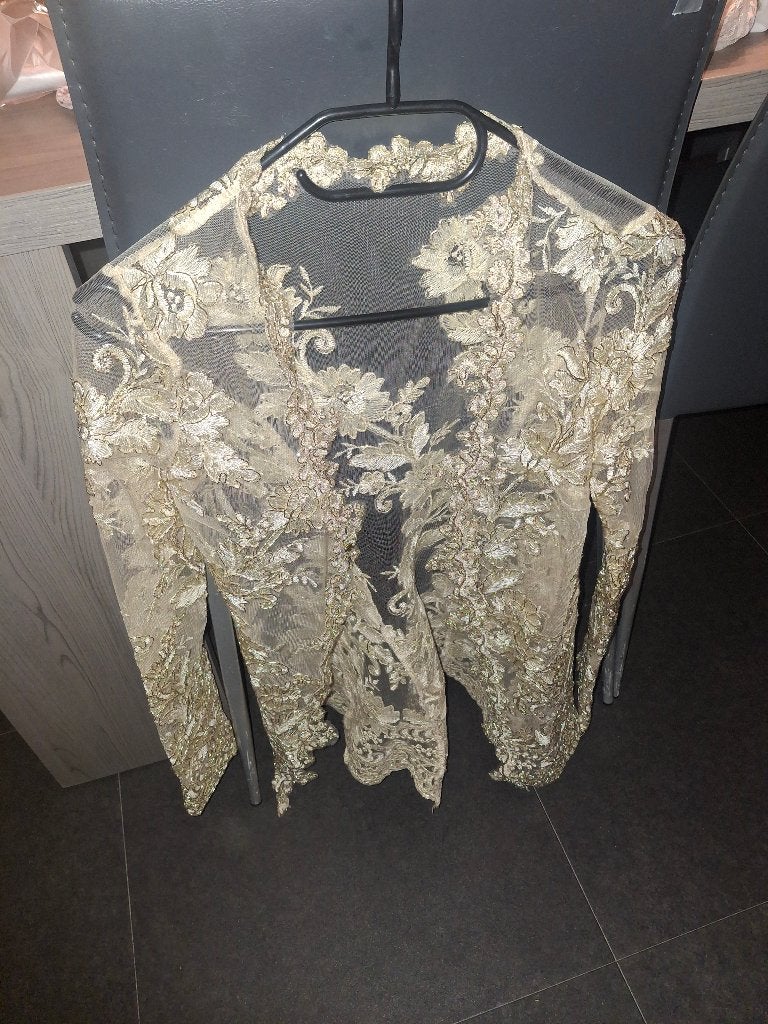 Kanten vest, gouden paillet, XS, Kleding | Dames, Jasjes, Kostuums en Pakken, Ophalen of Verzenden, Zo goed als nieuw, Jasje, Maat 34 (XS) of kleiner