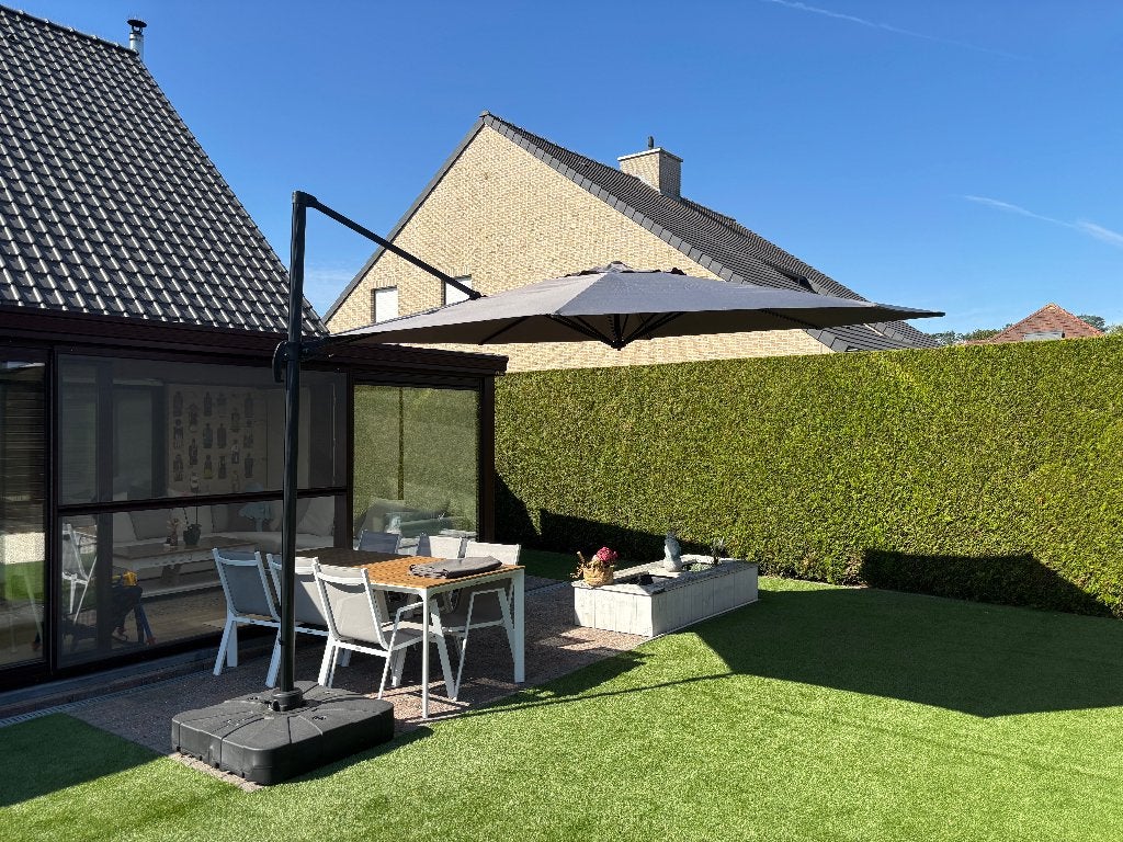 Zweefparasol 4x4 meter met toebehoren, Ophalen, Kantelbaar, 3 tot 4 meter, Zweefparasol