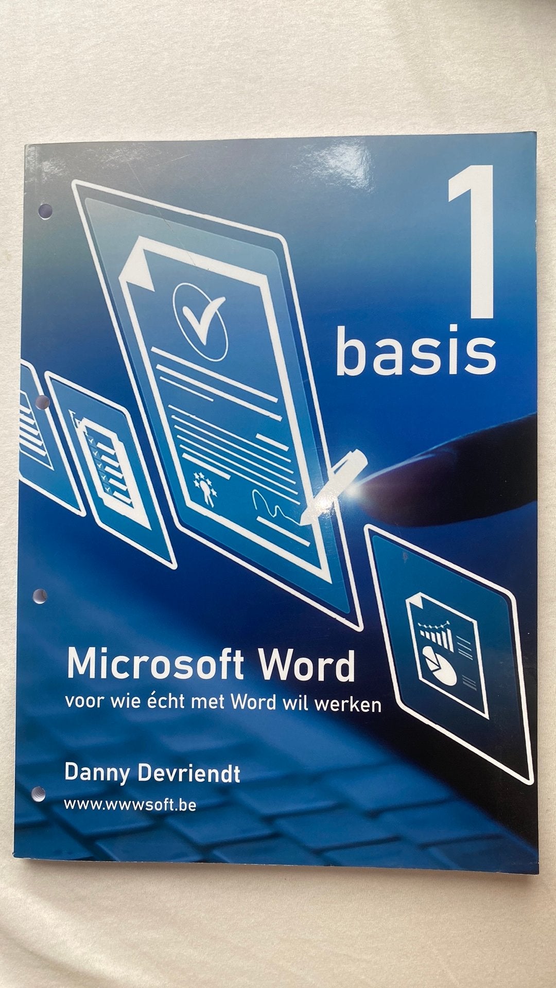 Microsoft Word - 1 Basis - Danny Devriendt, Livres, Livres scolaires, Enlèvement ou Envoi, Neuf, Informatique et Ordinateur, Danny Devriendt