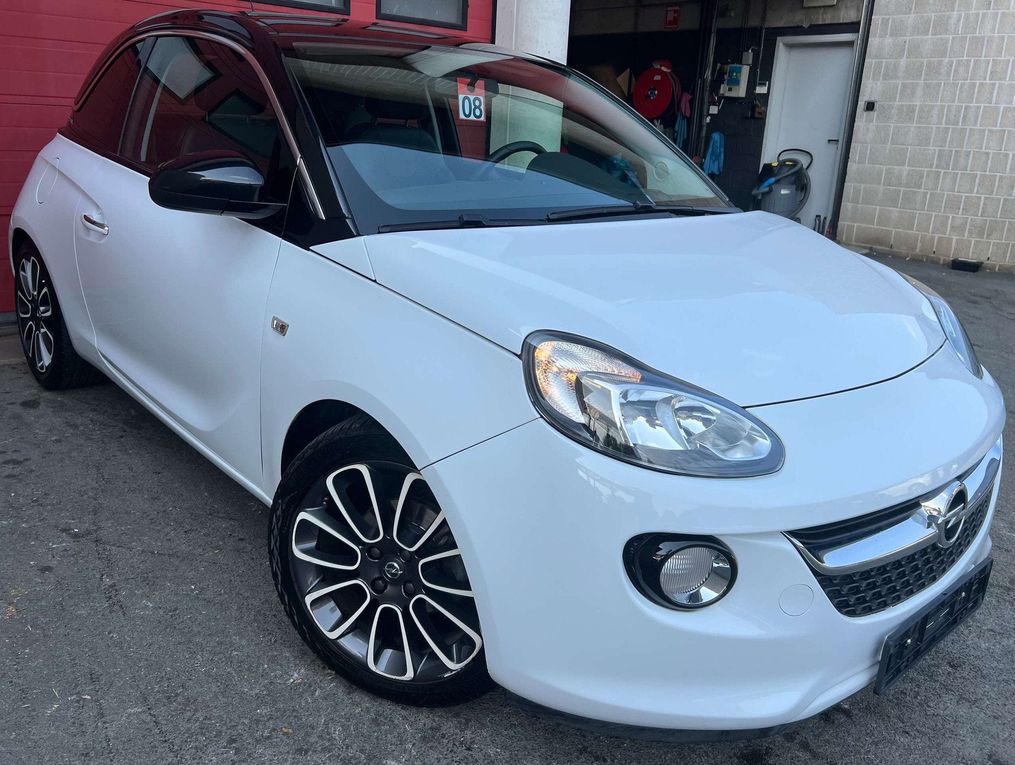 Opel ADAM 1.2i Open Air + CAR-PASS + CLIM + PANO (bj 2015), 4 zetels, ADAM, Gebruikt, Euro 6