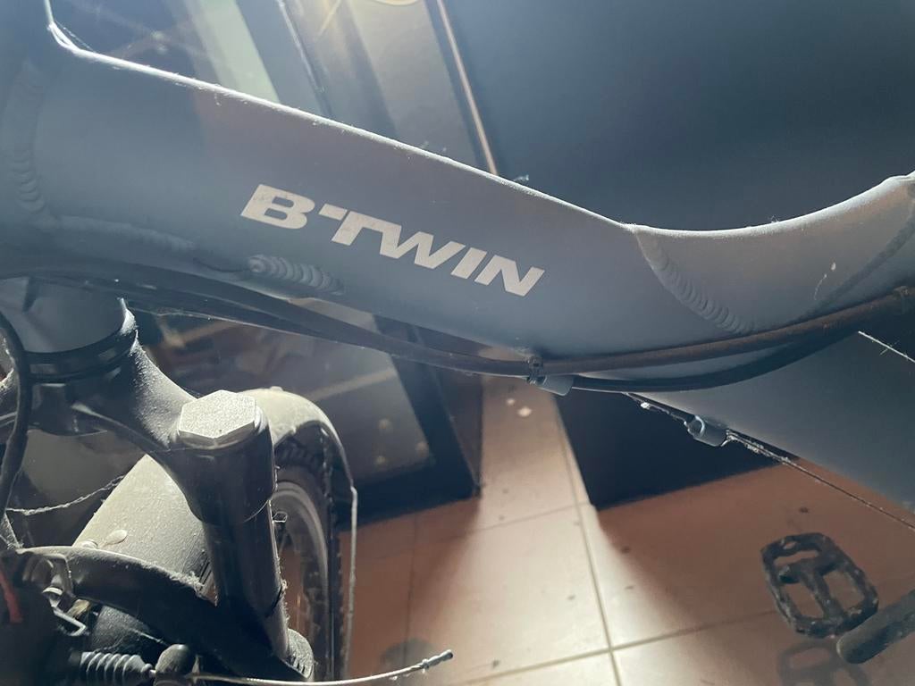 Velo electrique Btwin, Vélos & Vélomoteurs, Enlèvement, Comme neuf, Autres marques