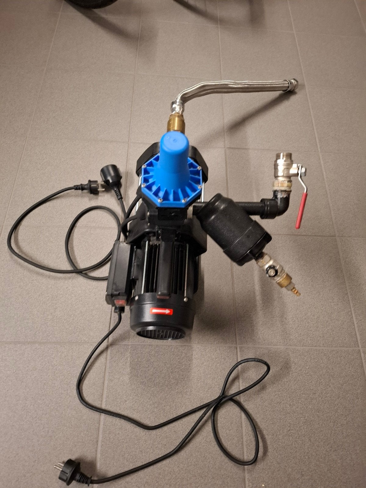 KIN pumps water pomp includief press control van Wiltec, Ophalen, Gebruikt, Elektrisch