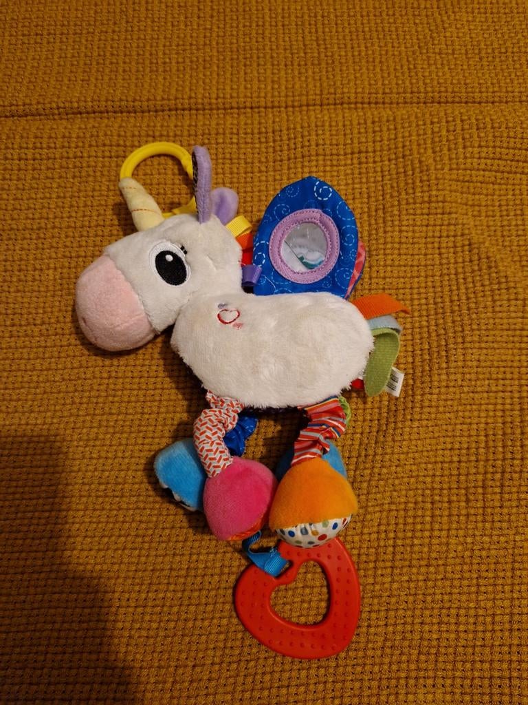 Hangspeeltje eenhoorn, Ophalen