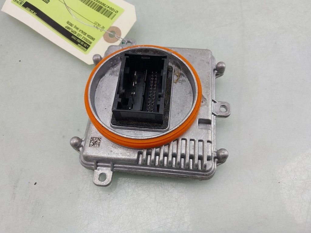 MODULE DE PHARE À DEL Skoda Scala (|992941571AC|), Valeo, Utilisé, Info@valeo.fr, Skoda