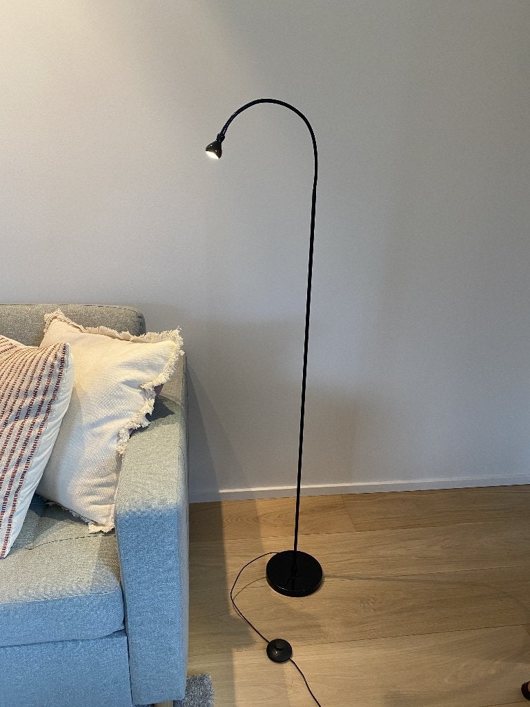 Staande leeslamp IKEA zwart, Huis en Inrichting, Ophalen, Kunststof, Gebruikt, 100 tot 150 cm
