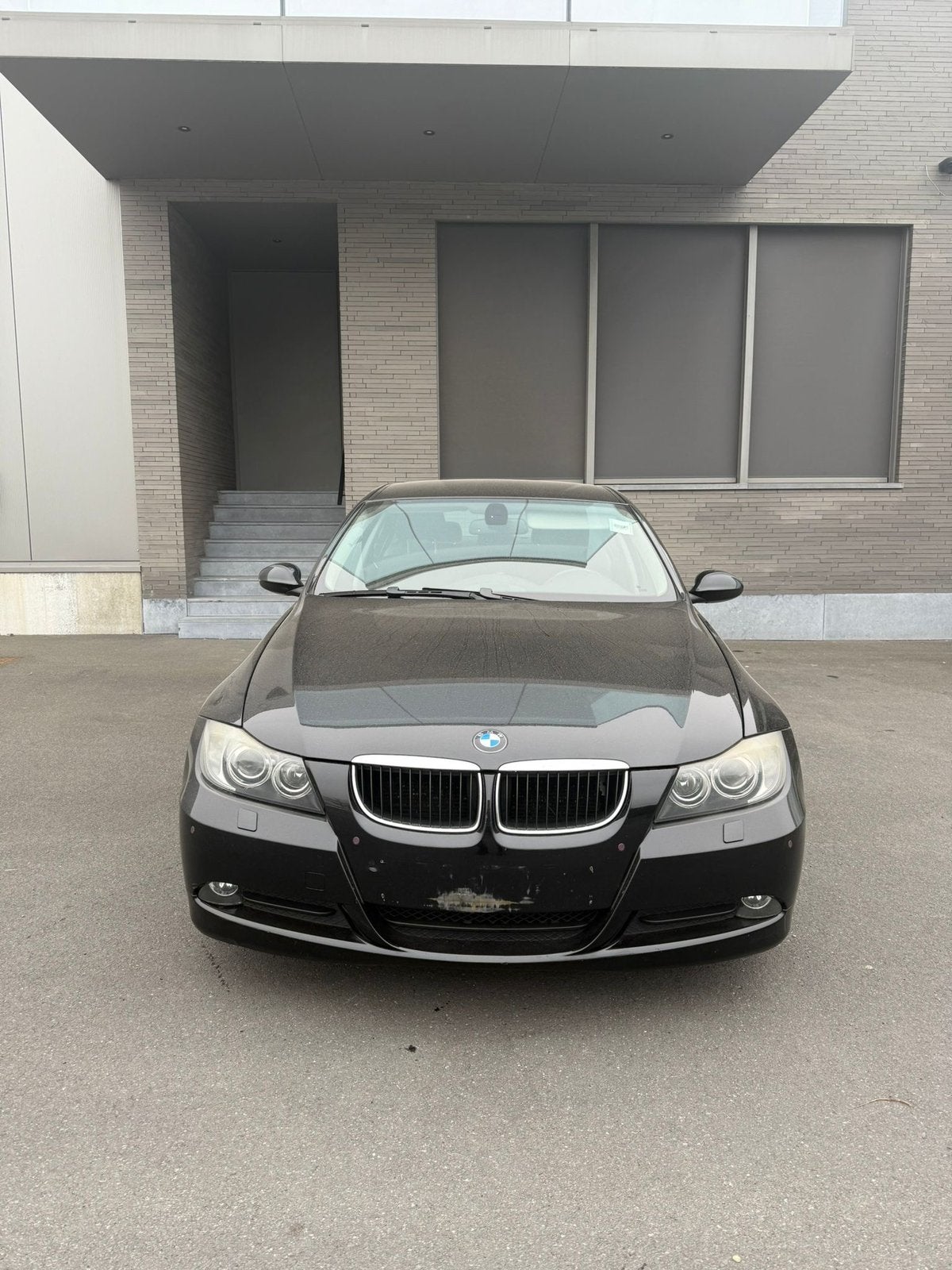 BMW 318i Automaat | 2.0 Benzine | 183.000 km, Auto's, Automaat, 4 deurs, 1995 cc, Zwart