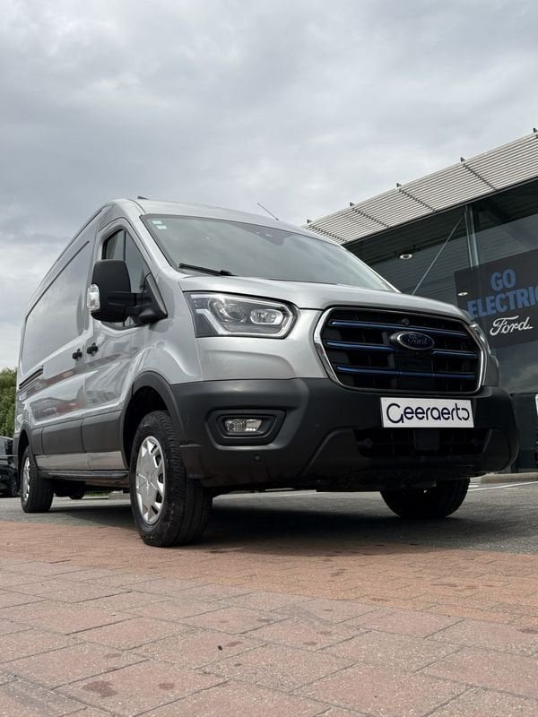 Ford Transit 350L L3H2 Electric 67kWh Trend RWD AUT, Argent ou Gris, Achat, Entreprise, 3 places