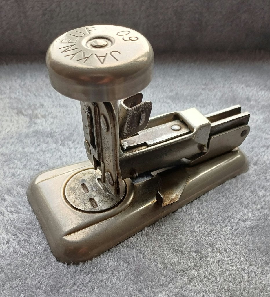Vintage nietmachine JAKYNEUF 60 (jaren 50/60), Antiek en Kunst, Ophalen of Verzenden