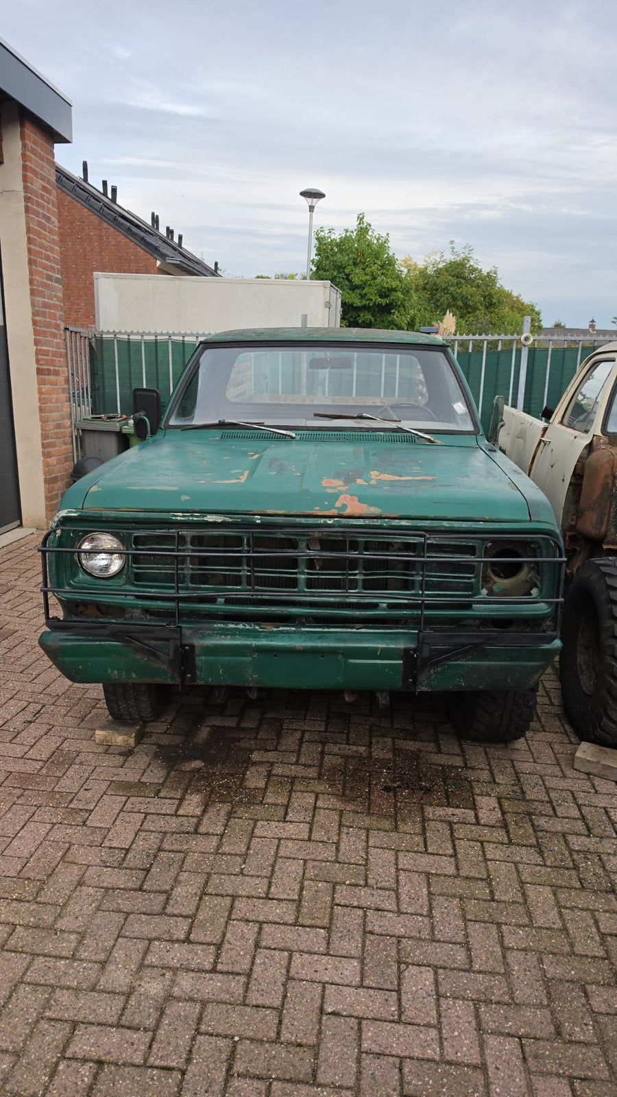 Dodge w200 1976 LPG barnfind schuurvonst, foto 4