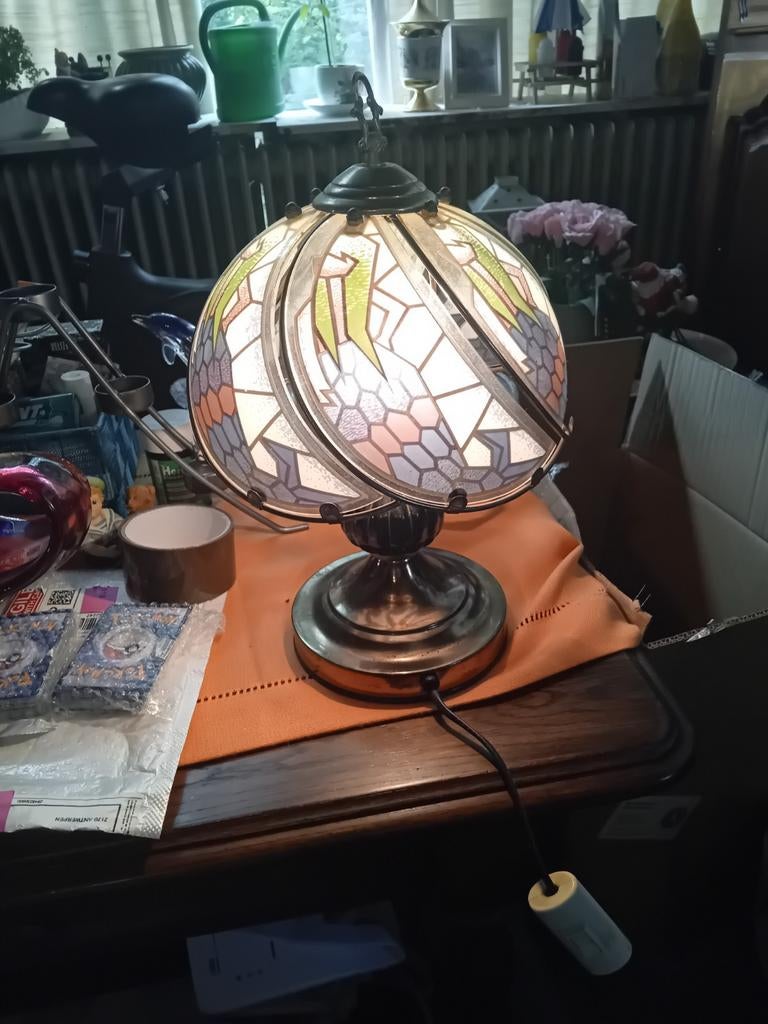 Tafellamp met glas, Ophalen, Glas