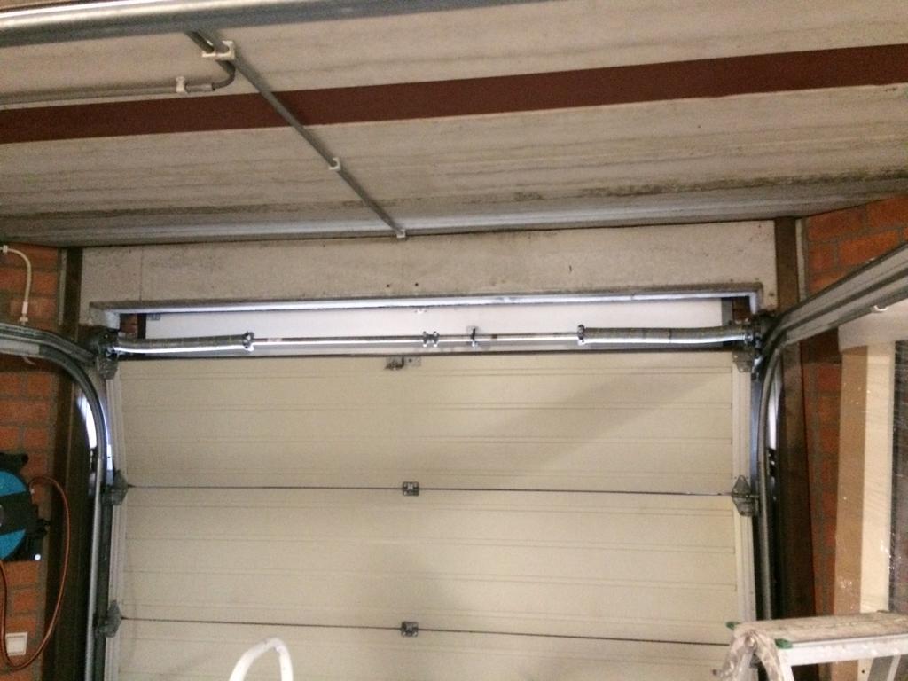Sectional garagepoort Hormann, Ophalen, Gebruikt, 120 cm of meer, Garagedeur