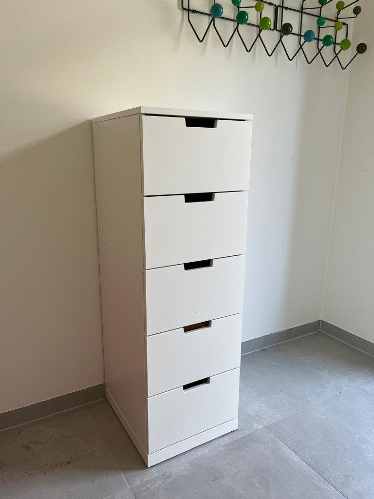 Commode Ikea Nordli avec 4 tiroirs, Maison & Meubles, 3 ou 4 tiroirs, 25 à 50 cm, Moins de 100 cm, Comme neuf