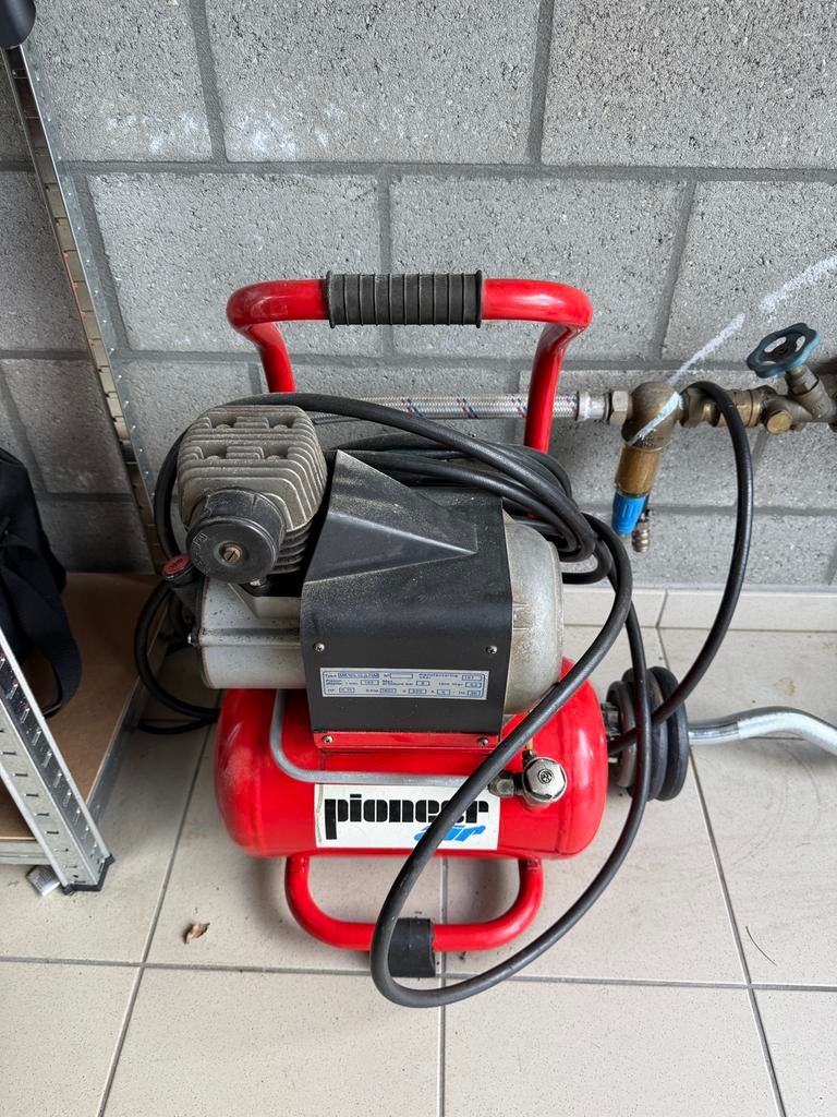Compressor, Doe-het-zelf en Bouw, Compressors, Ophalen, Gebruikt