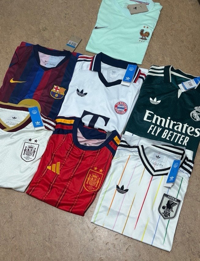 Voetbalshirts Bundel – 7 stuks voor €50! OP=OP, Sport en Fitness, Ophalen of Verzenden, Zo goed als nieuw, Set
