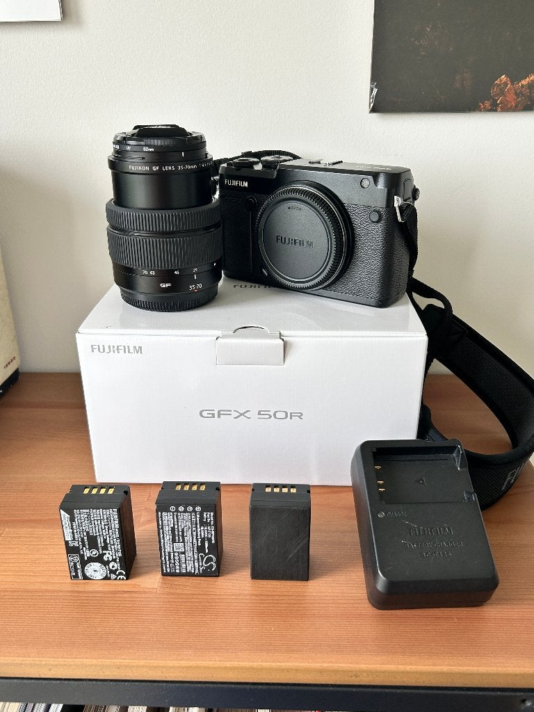 Fujifilm GFX 50R, TV, Hi-fi & Vidéo, Photo | Appareils professionnels, Comme neuf, Appareil photo, Autres marques, Enlèvement