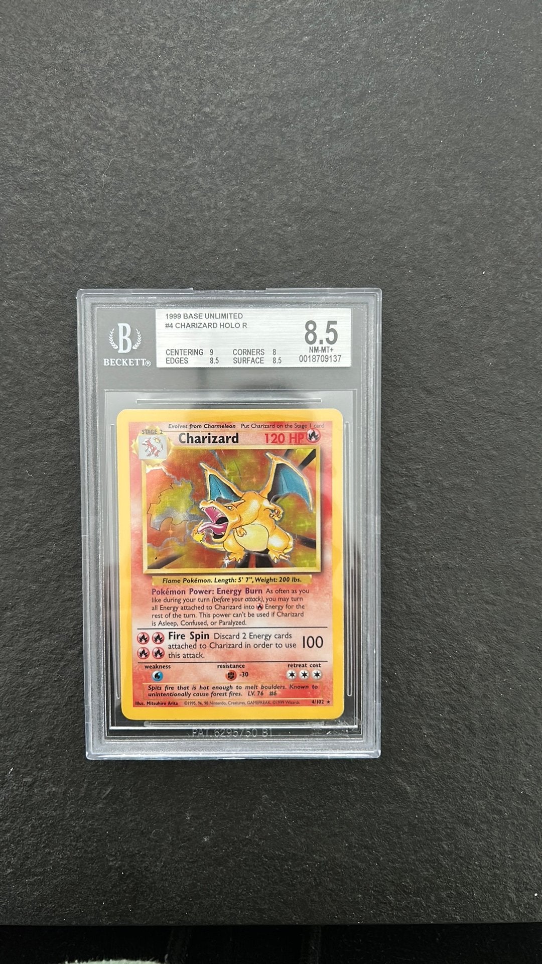 Base set charizard bgs 8.5, Enlèvement, Comme neuf