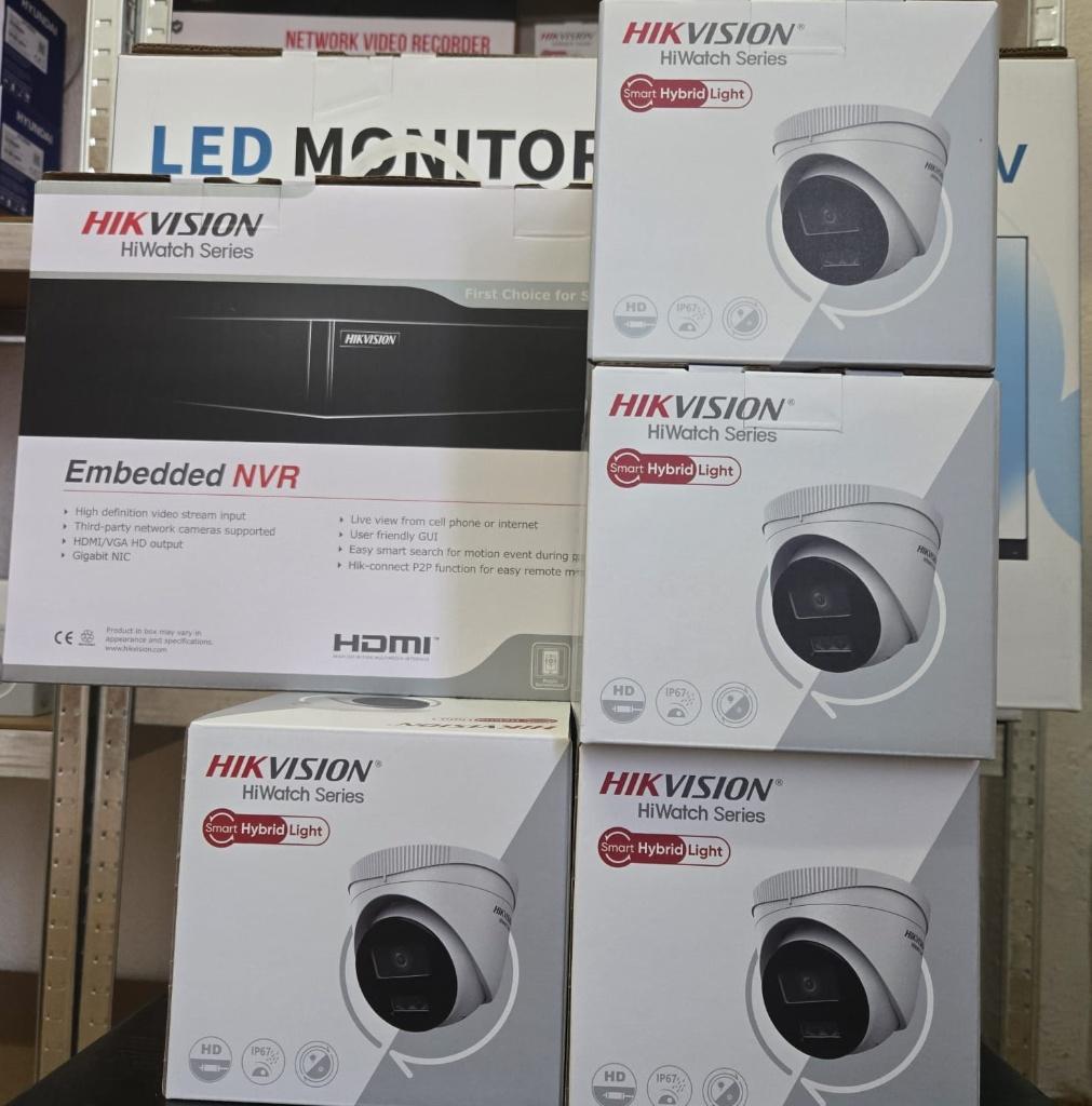 kit 4 cameras HIKVISION LED MICRO+1 NVR + 1T + ECRAN LED 24, TV, Hi-fi & Vidéo, Enlèvement ou Envoi, Neuf