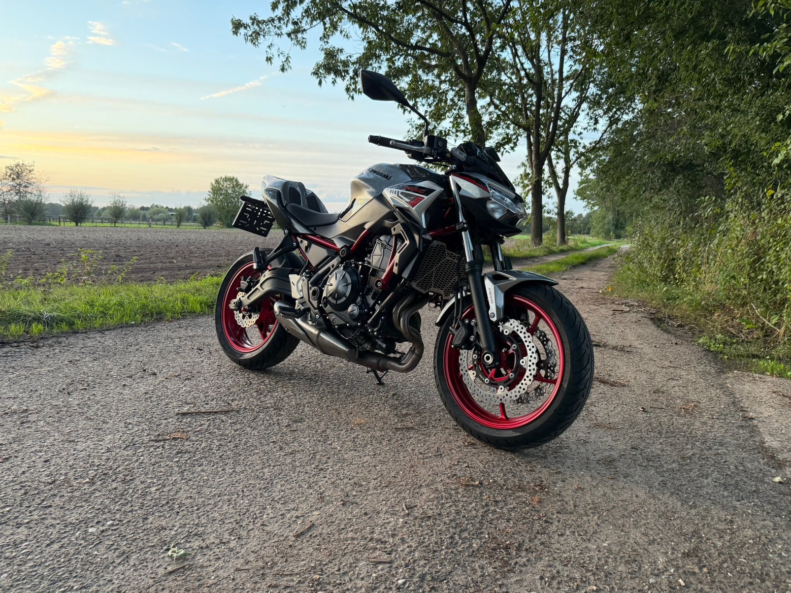 Très belle kawasaki Z650 2023, Permis Moto A, Occasion, Plus de 35 kW, 2 cylindres