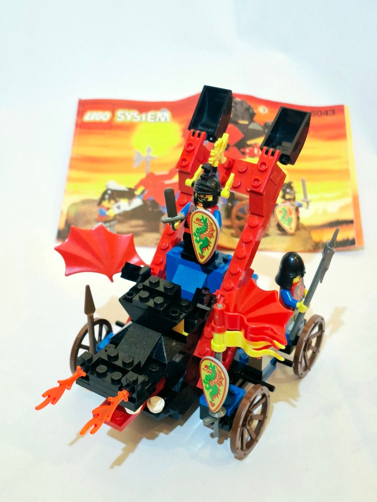 Lego Castle - 6043 Dragon defender - vintage, Kinderen en Baby's, Speelgoed | Duplo en Lego, Ophalen of Verzenden, Compleet, Lego