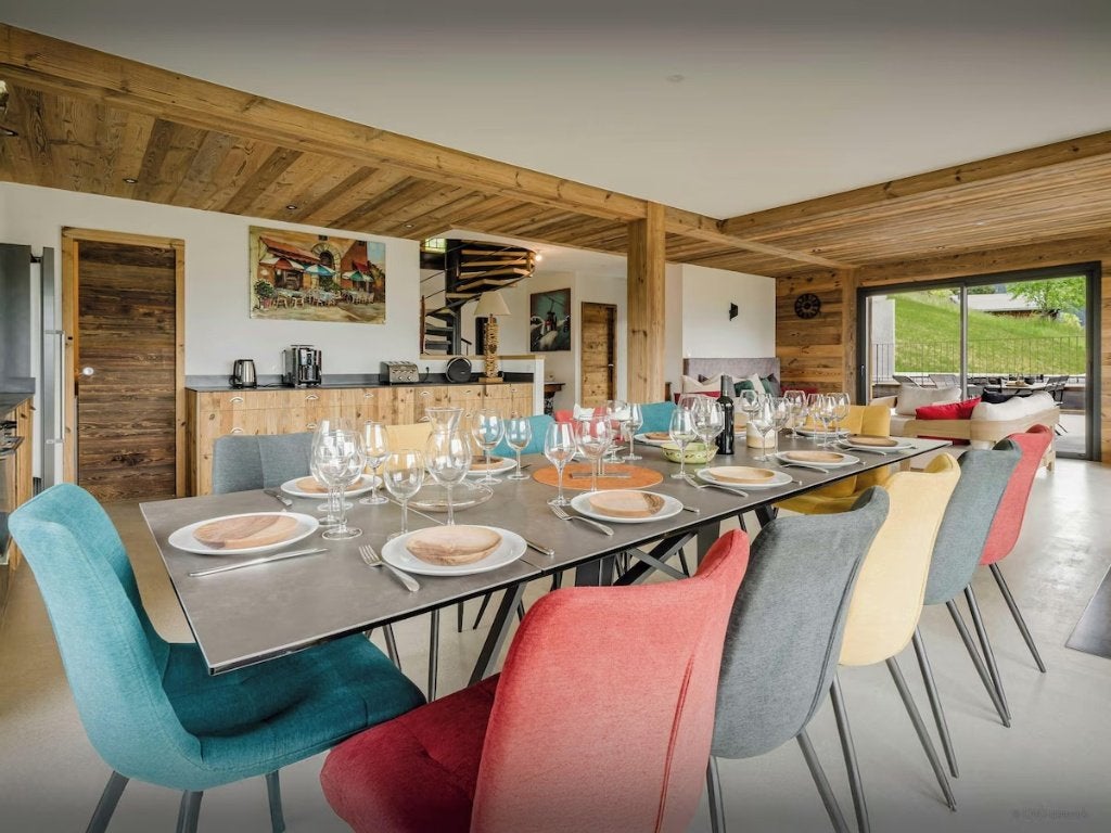 CHALET in Pobla Tornesa, Spanje/ 12P-5 slaapkamers, 12 personen, 4 of meer slaapkamers, In bergen of heuvels, Landelijk