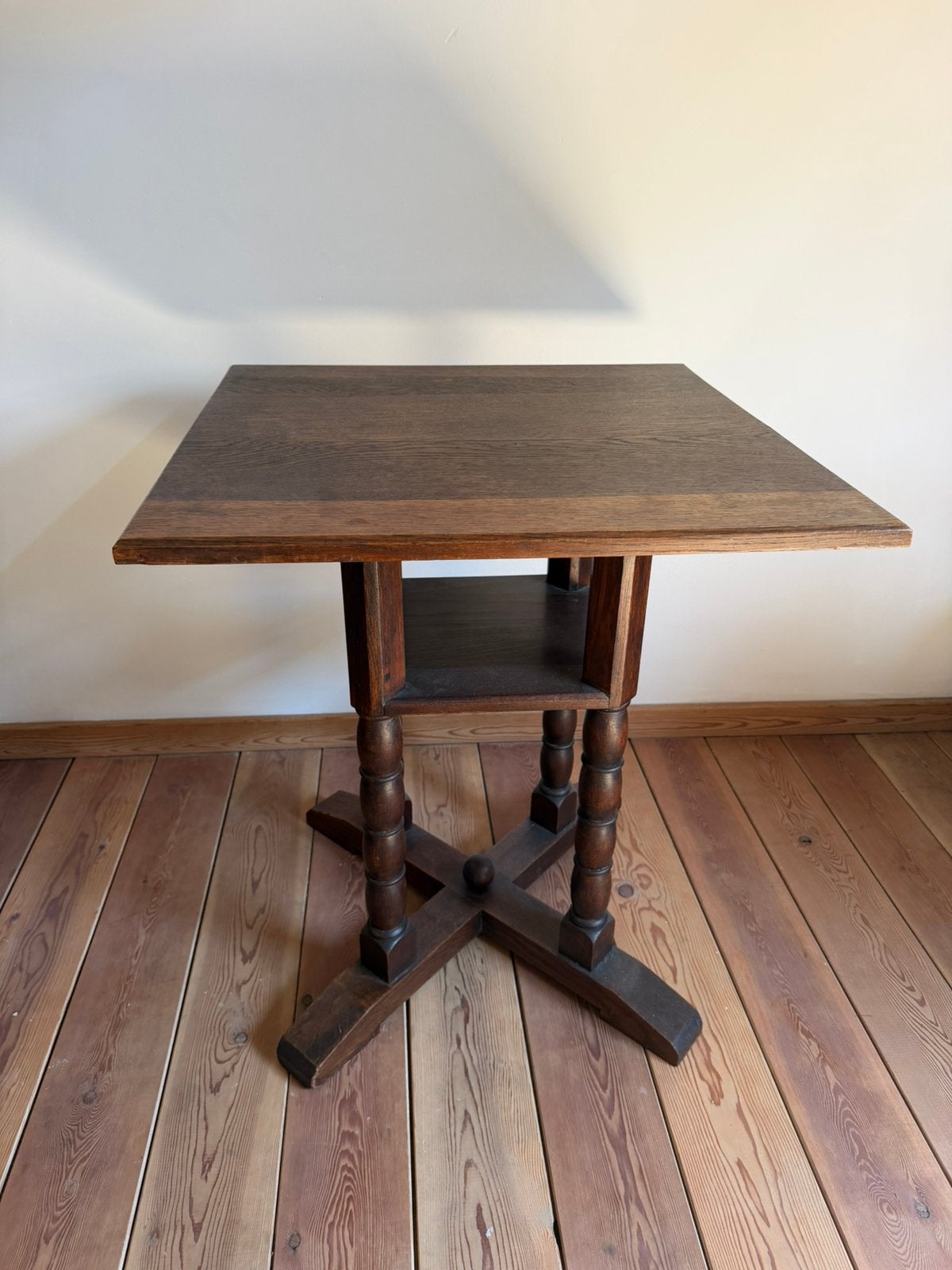 Houten tafeltje te koop, Antiek en Kunst, Ophalen