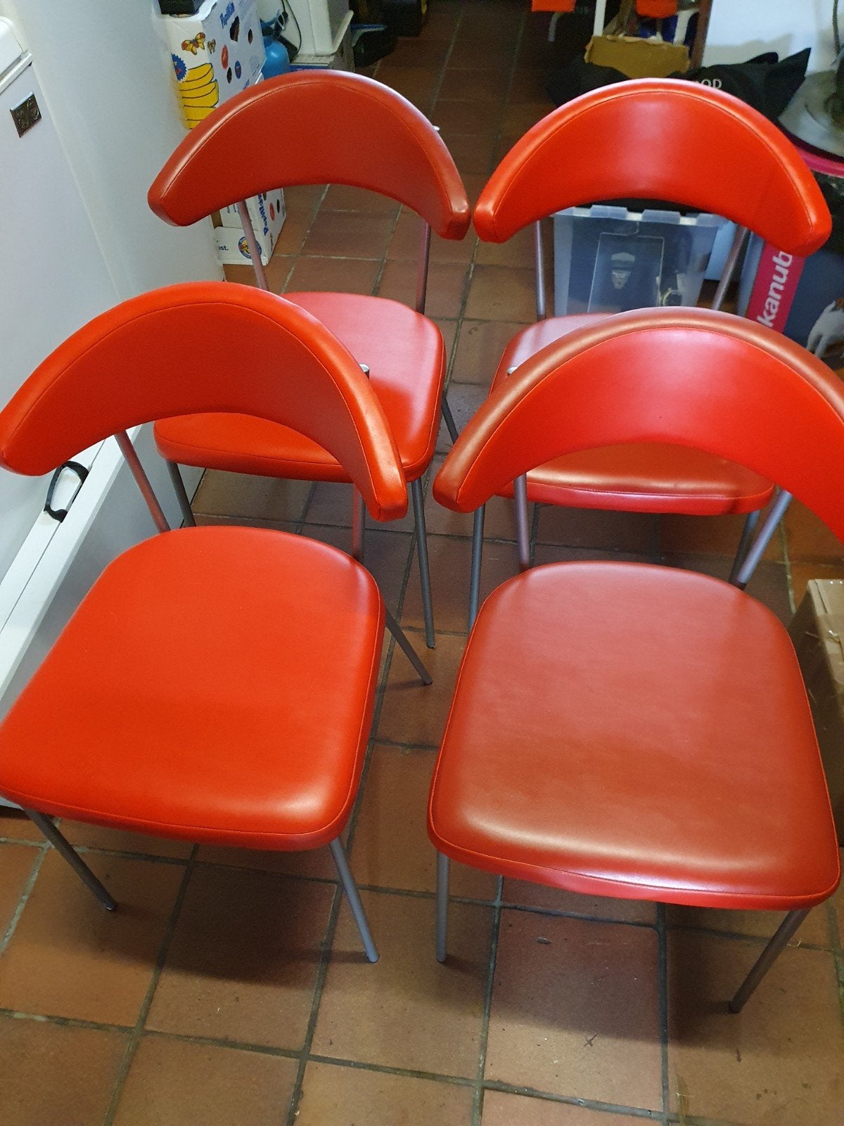 4mooie retro stoelen in rood leder perfekte staat, Maison & Meubles, Chaises, Enlèvement ou Envoi, Rouge