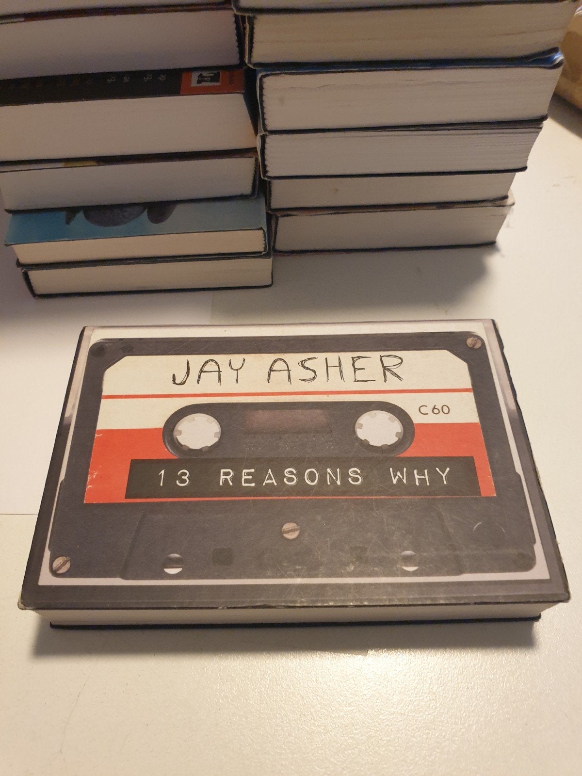 Jay Asher - Thirteen reasons why DWARSLIGGER 505, Ophalen of Verzenden, Jay Asher