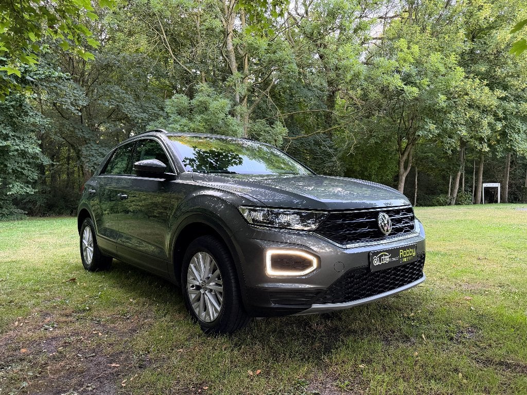 VOLKSWAGEN T-ROC - 1.5 TSI - 150pk - TOPSTAAT - GARANTIE -, Voorwielaandrijving, Dealer onderhouden, Stof, 1498 cc