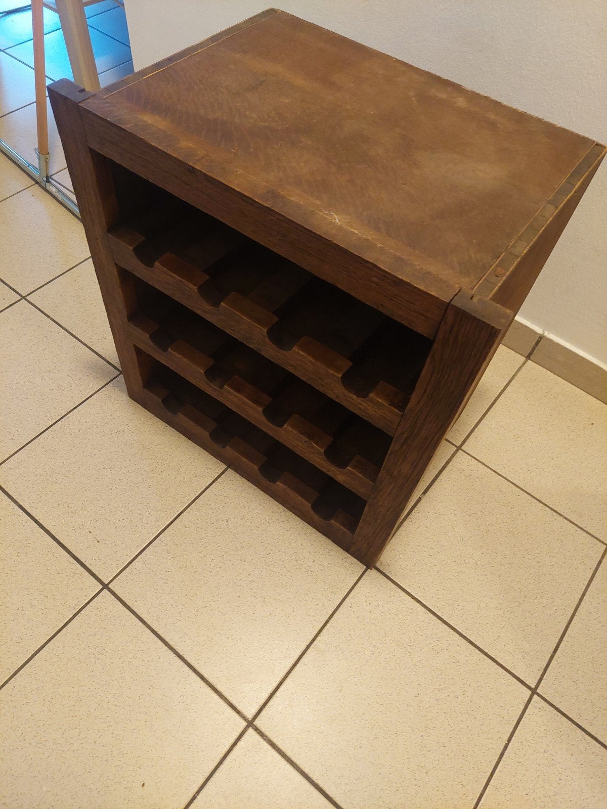 meuble pour 12 bouteille de vin, Maison & Meubles, 50 – 75, Enlèvement, Bois, 5 à 15 bouteilles