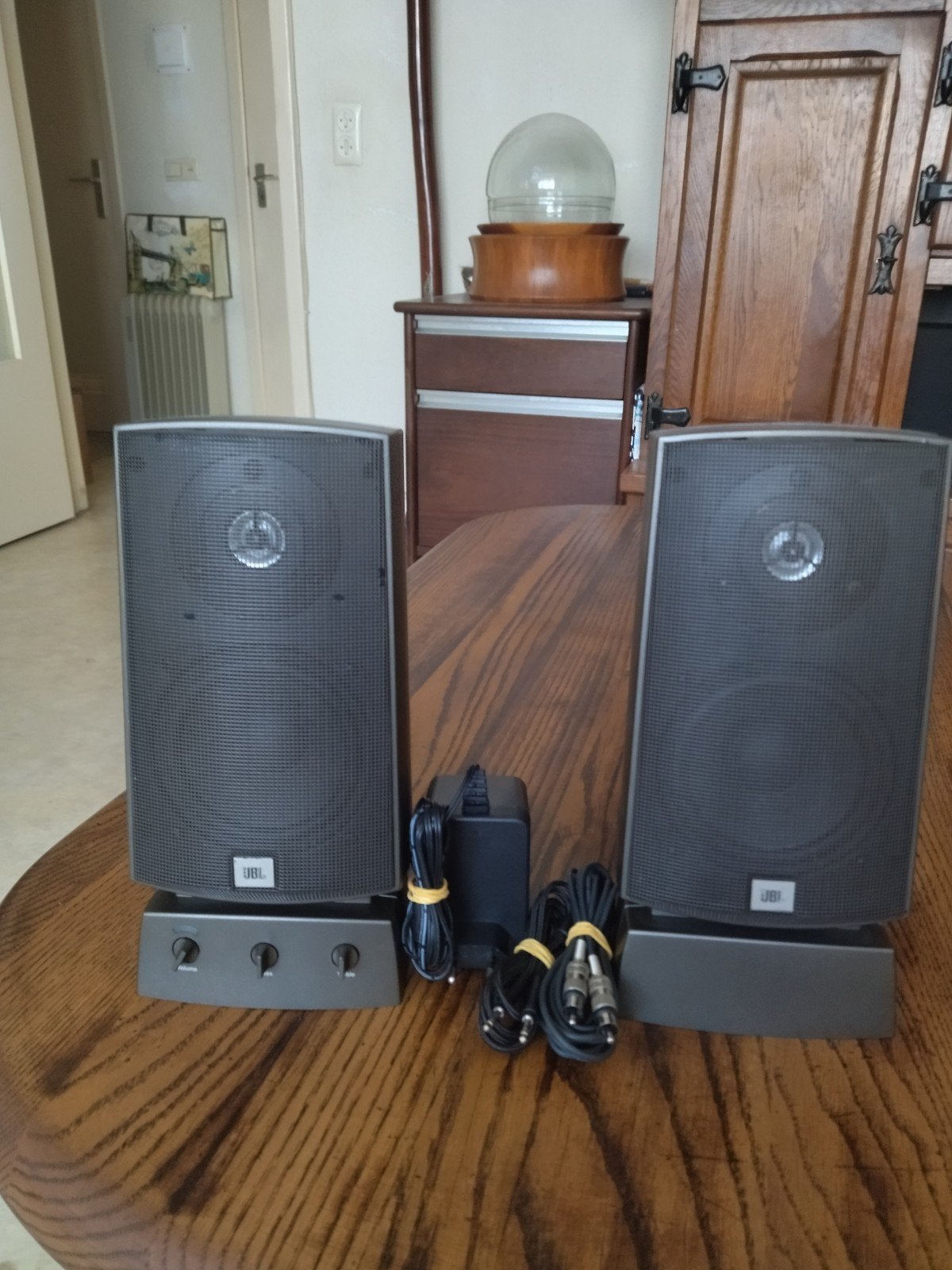 JBL media 200, Ophalen
