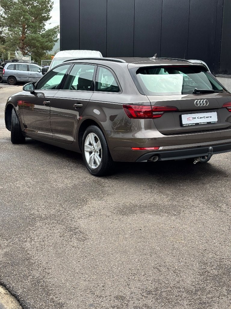 Audi A4 2.0 TDI 2019, Auto's, Overige kleuren, A4, Leder, 5 deurs