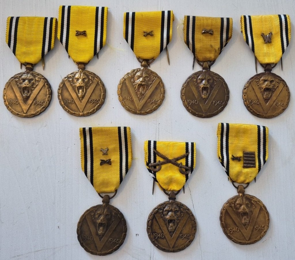 Lot de 8 Médailles de la Victoire 1940–1945, Verzamelen, Militaria | Algemeen, Ophalen