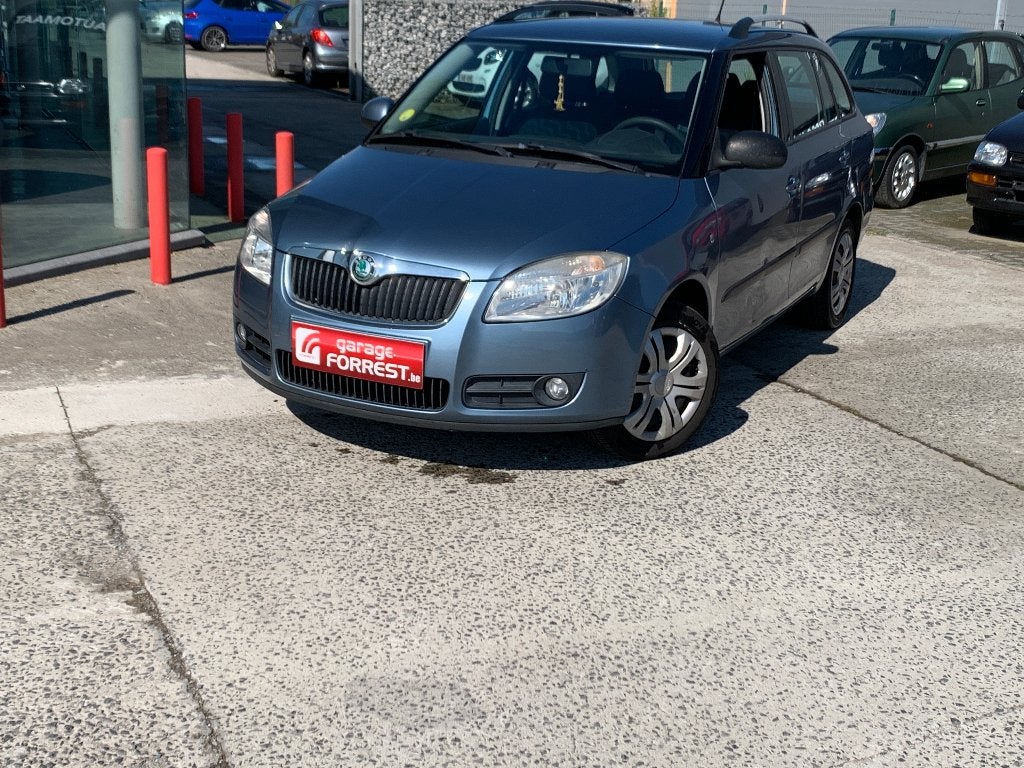 Skoda Fabia Break, Voorwielaandrijving, Stof, 1198 cc, Startonderbreker