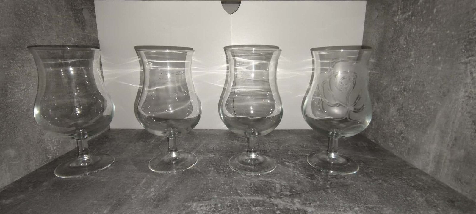 Lot de 4 verres, Enlèvement, Utilisé