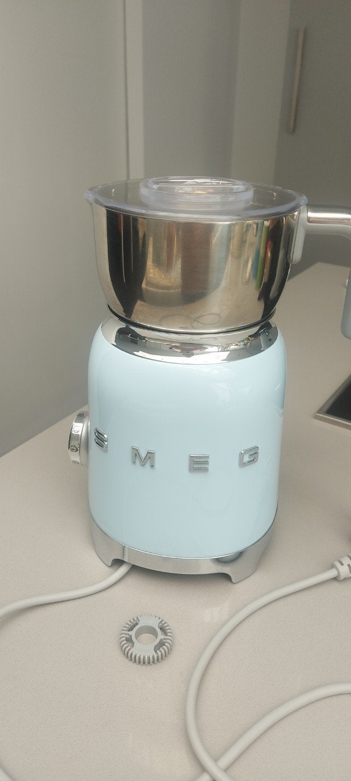 smeg melkschuimer 100€, Enlèvement