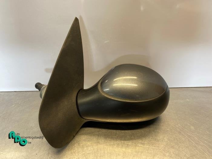 Rétroviseur extérieur gauche d'un Peugeot 206 PLUS (206 PL, -, 3 mois de garantie, Utilisé, -