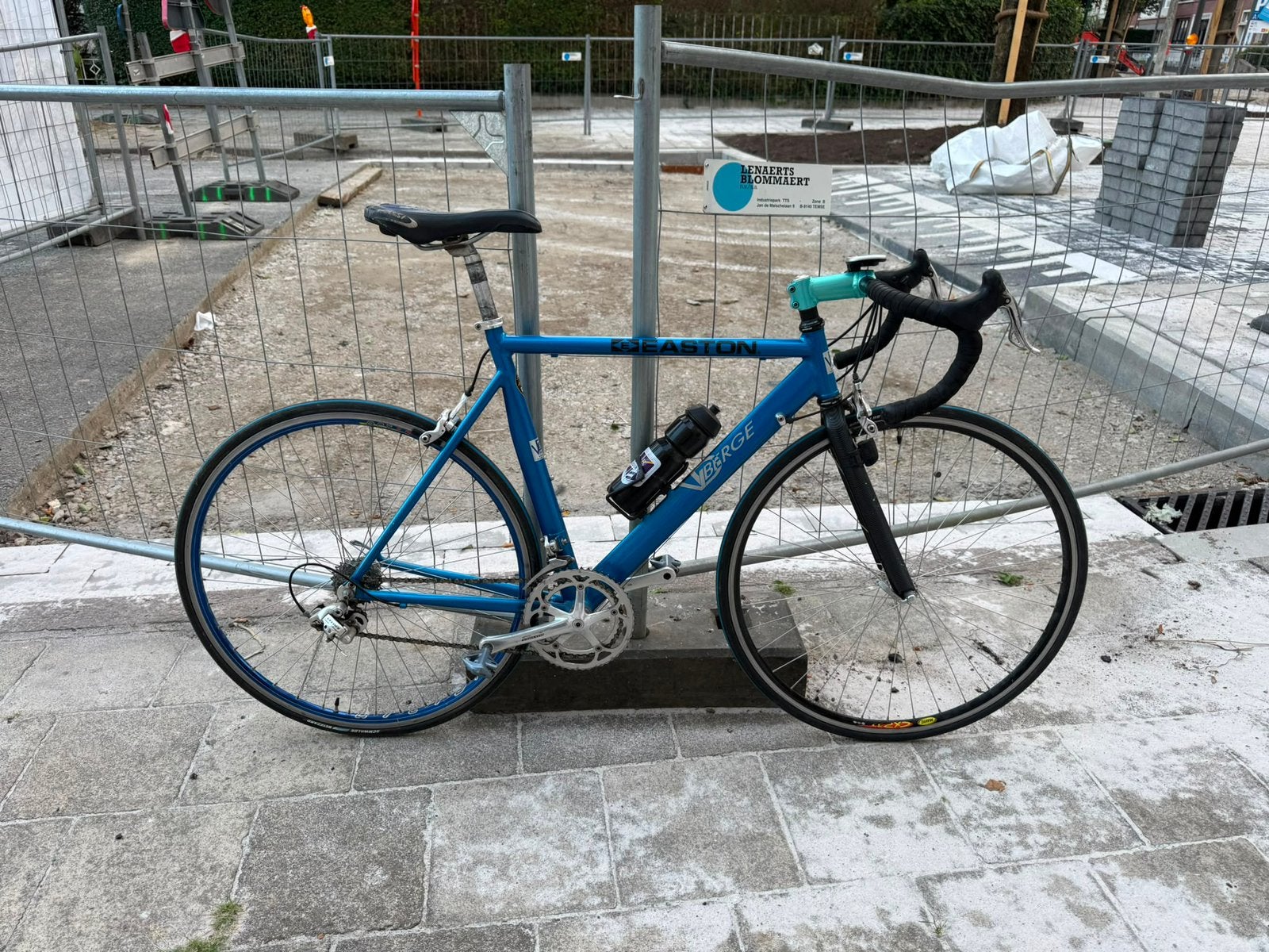 Koersfiets, Fietsen en Brommers, Ophalen, Zo goed als nieuw