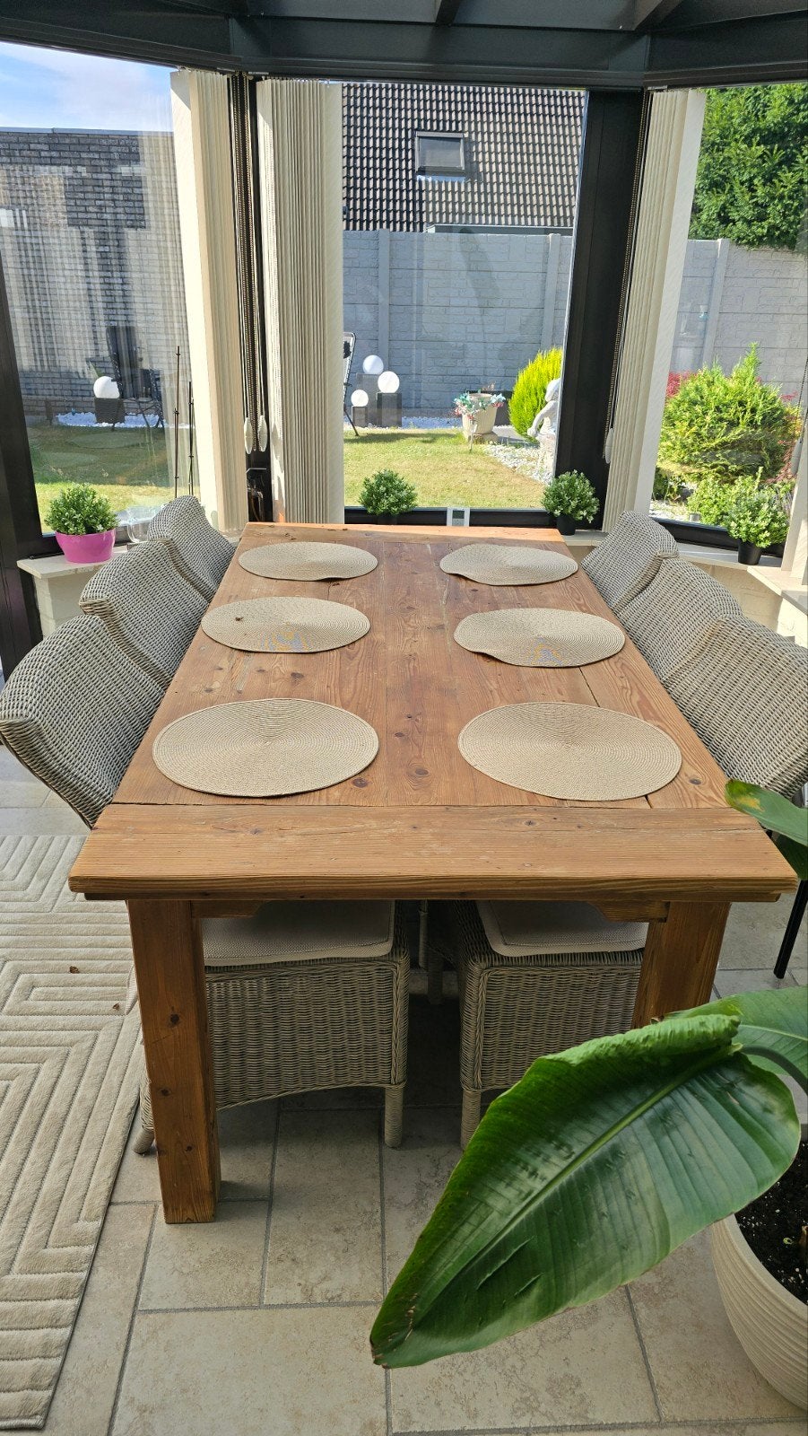 Table à manger solide et robuste en excellent état, Jardin & Terrasse, Enlèvement, Utilisé, Bois