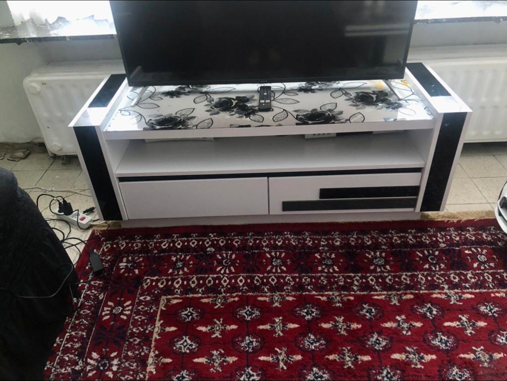 Tv kast, Ophalen, Zo goed als nieuw
