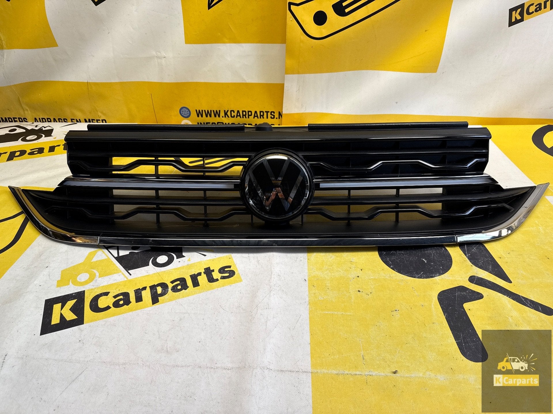 Calandre LED relevable Volkswagen T-Cross R-line d'origine 2, Autos : Pièces & Accessoires, Pare-chocs, Volkswagen, Volkswagen AG