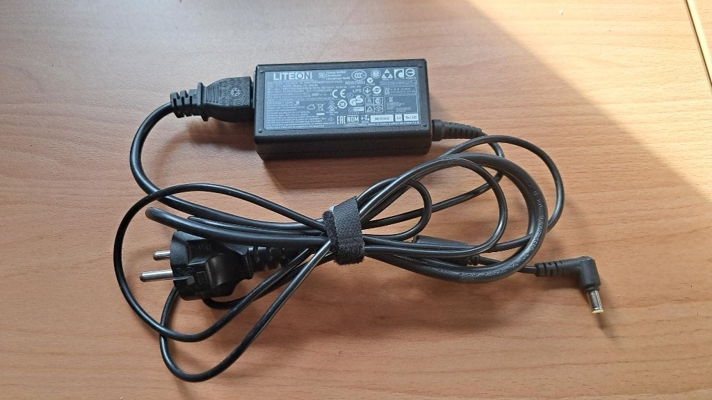 laptop-voedingsadapter (model PA-1650-86), Computers en Software, Ophalen of Verzenden, Gebruikt, Lite-On