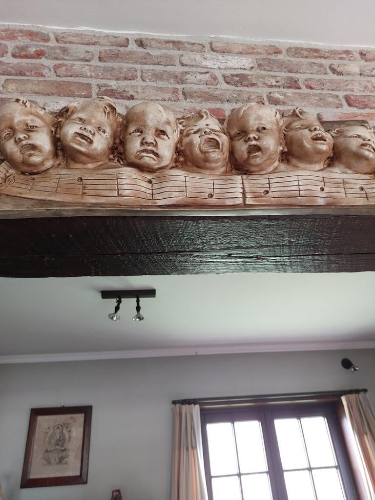 Kinderkopjes in aardewerk, Ophalen