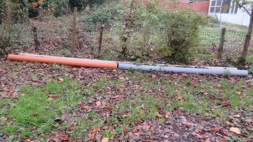 lot de nouveaux tuyaux de drainage, raccords et fournitures, Bricolage & Construction, Tuyaux & Évacuations, Enlèvement, Neuf