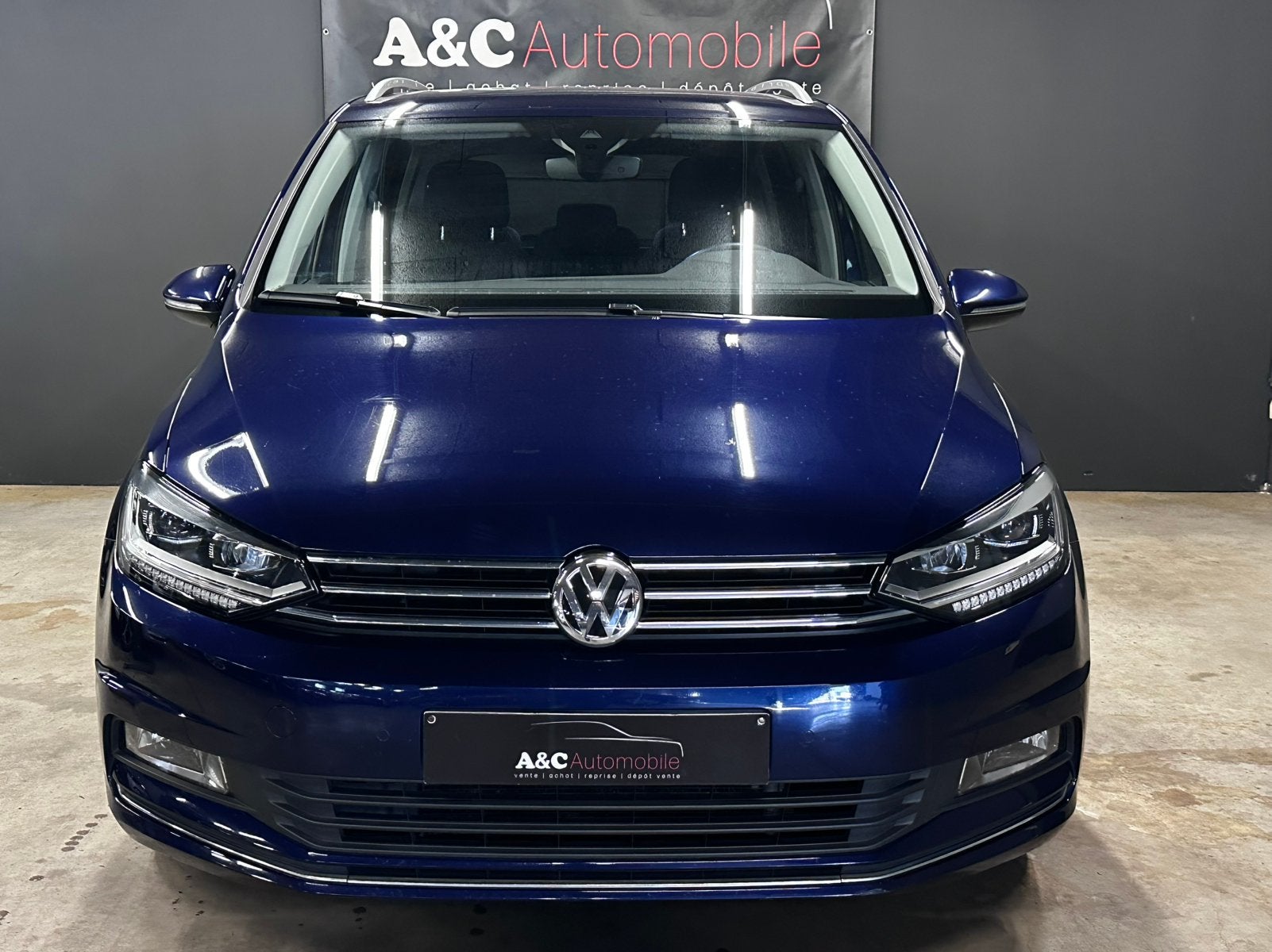 Vw Touran 1.4 Benzine 150PK Automaat, Auto's, Automaat, Monovolume, 4 cilinders, Blauw