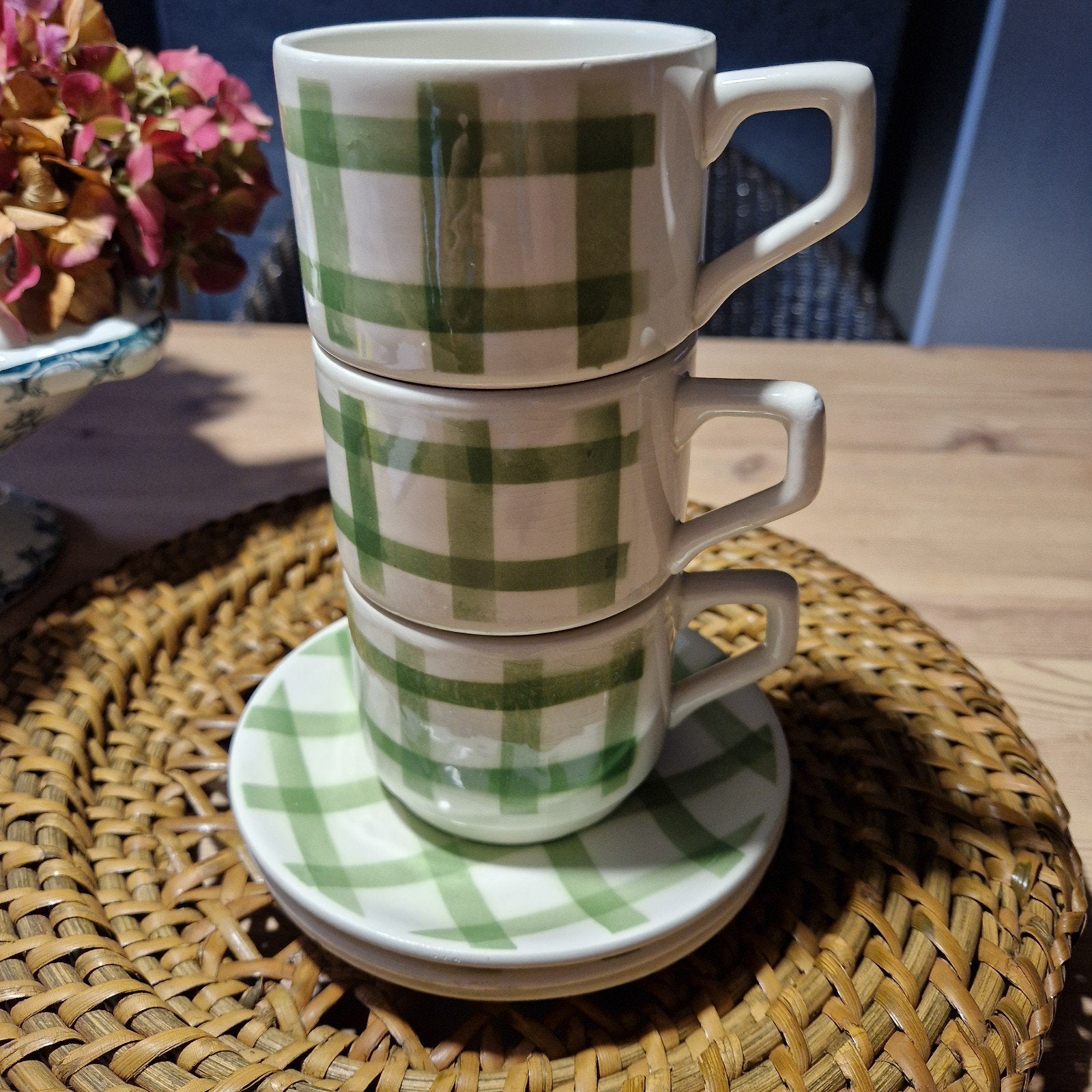 3 tasses et 3 sous tasses, Enlèvement ou Envoi