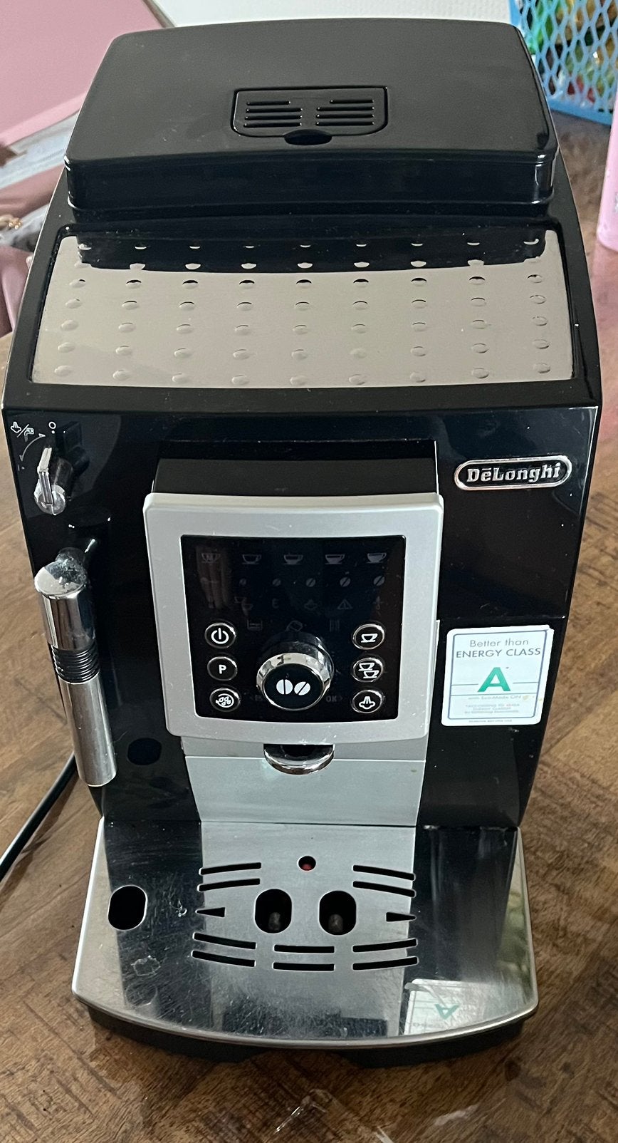 De’Longhi Magnifica S – Volautomatische koffiemachine, Elektronische apparatuur, Ophalen, Gebruikt, Koffiemachine, Afneembaar waterreservoir