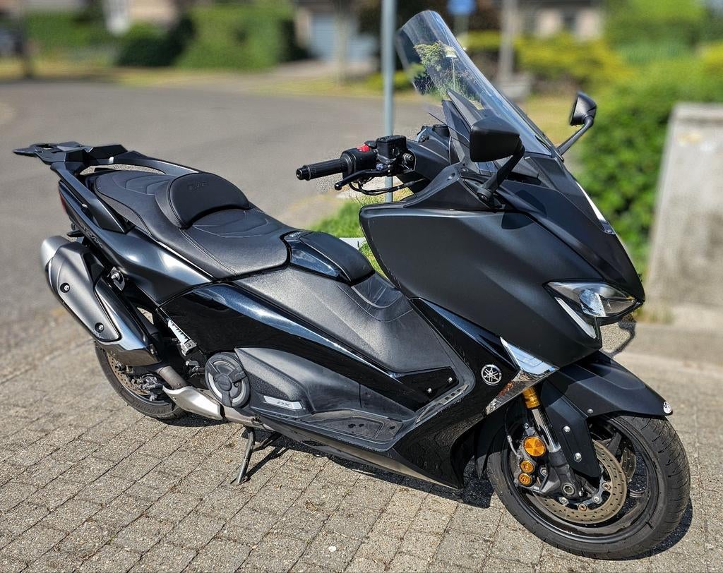 Yamaha T-MAX DX 530, Motoren, Handvatverwarming, Particulier, 2 cilinders, Scooter